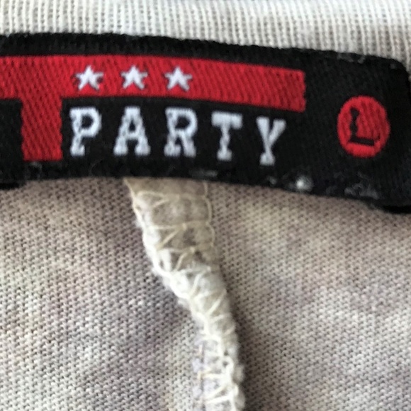 T PARTY Grey Long Sleeved Shirt w/Fleur d'Lis & RS - Picture 7 of 7